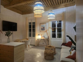 Appart avec parking, 150m du Vieux Port, 50 m2